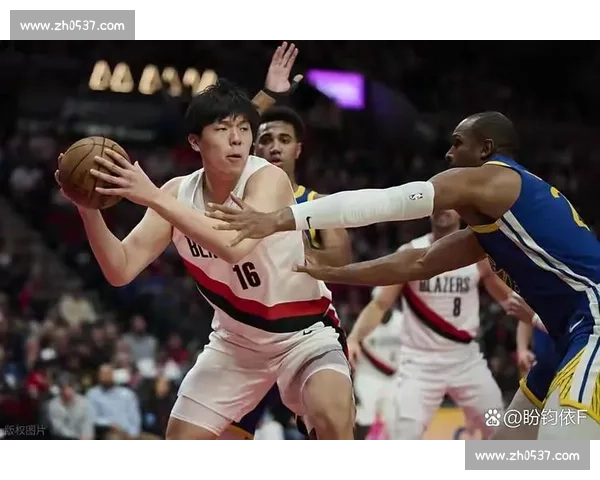 篮球赛事分析:全面解读球队表现、战术布局与关键球员影响 - 副本 (3)